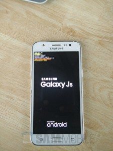 Samsung-Galaxy-J5-SM-J500-02