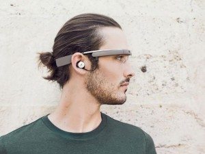 google-glass-with-earbud