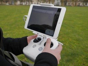 dji_phantom_4_controller_2