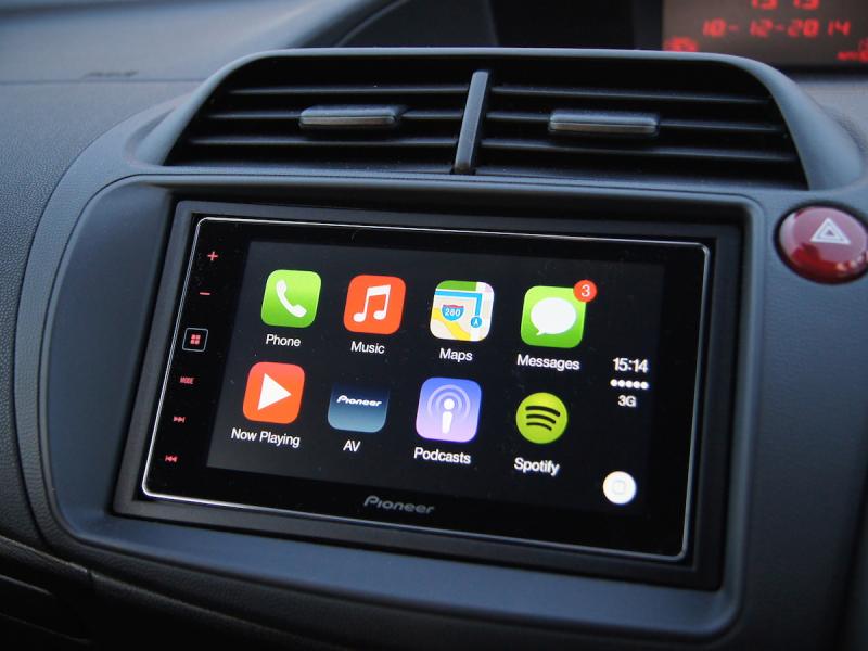 apple-carplay-pioneer-sph-da120_review_homescreen-resized