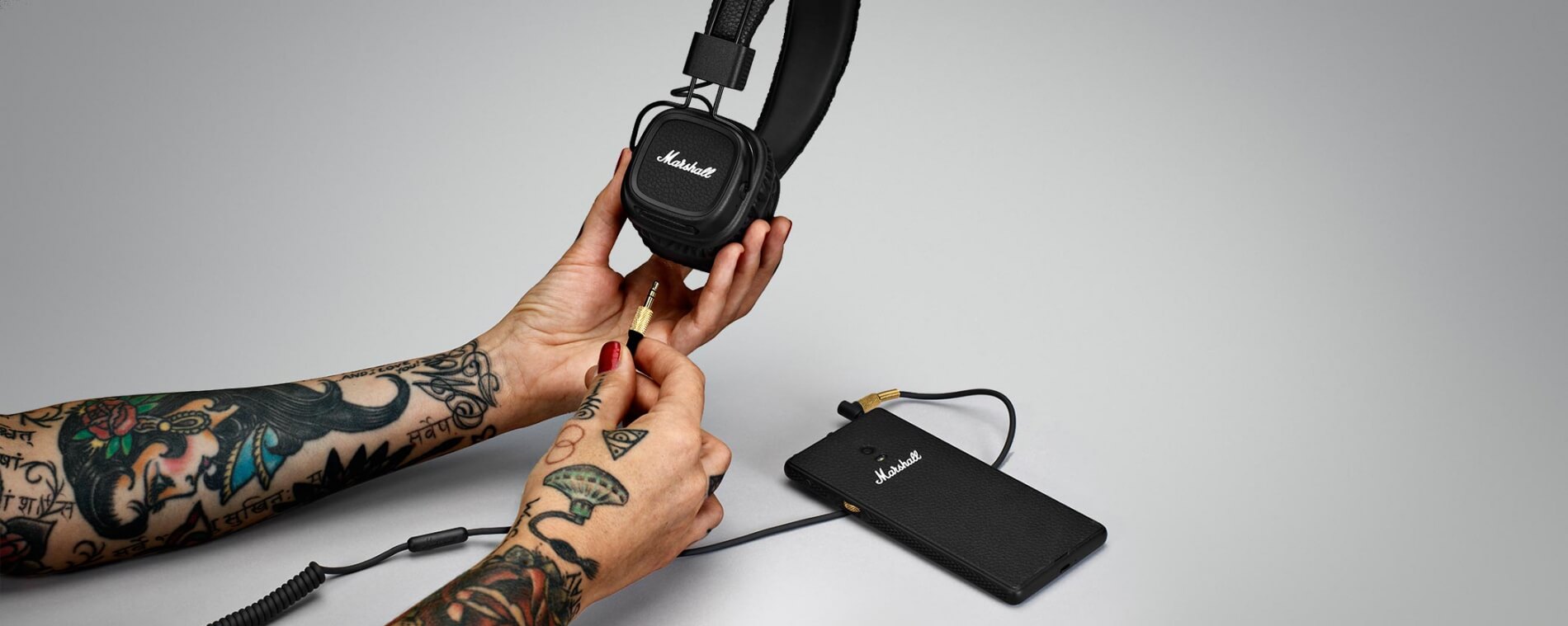 marshall_headphones_slide__major_ii_bluetooth__05_1_1900