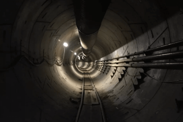 Elon Musk, Boring Company’nin tünelinin fotoğrafını paylaştı